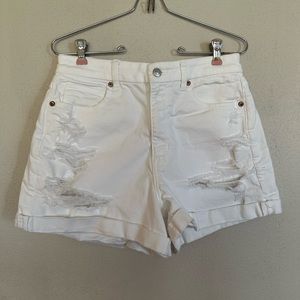 AE Curvy Mom Short